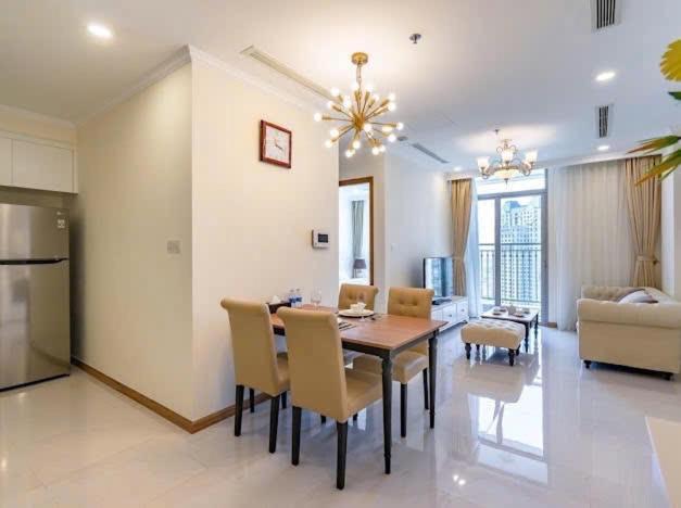Apartment Ho Cho Thue O Vinhome Park *